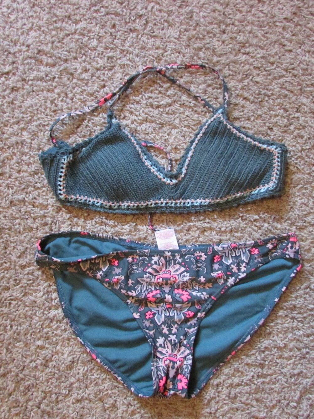 NWOT Exhilaration Medium Large Green Pink Crochet Bikini High Cut Bottom